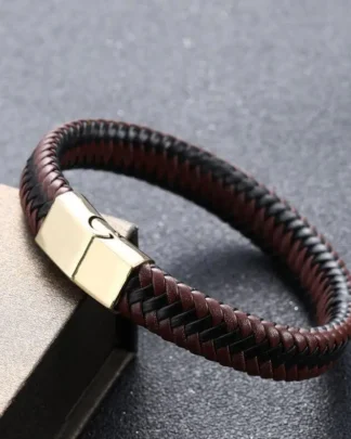 Solitary man bracelet in brown with gold clasp by tridente